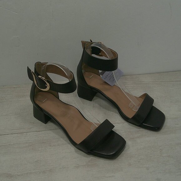 Aerosoles Eliza Black Leather Sandals with Gold Buckle block heel Size 10 W Wide - Picture 5 of 16
